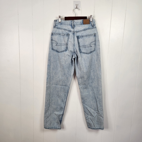 American Eagle 90s Boyfriend Jeans Straight Leg Size 00 High Rise 100% Cotton - Picture 3 of 12